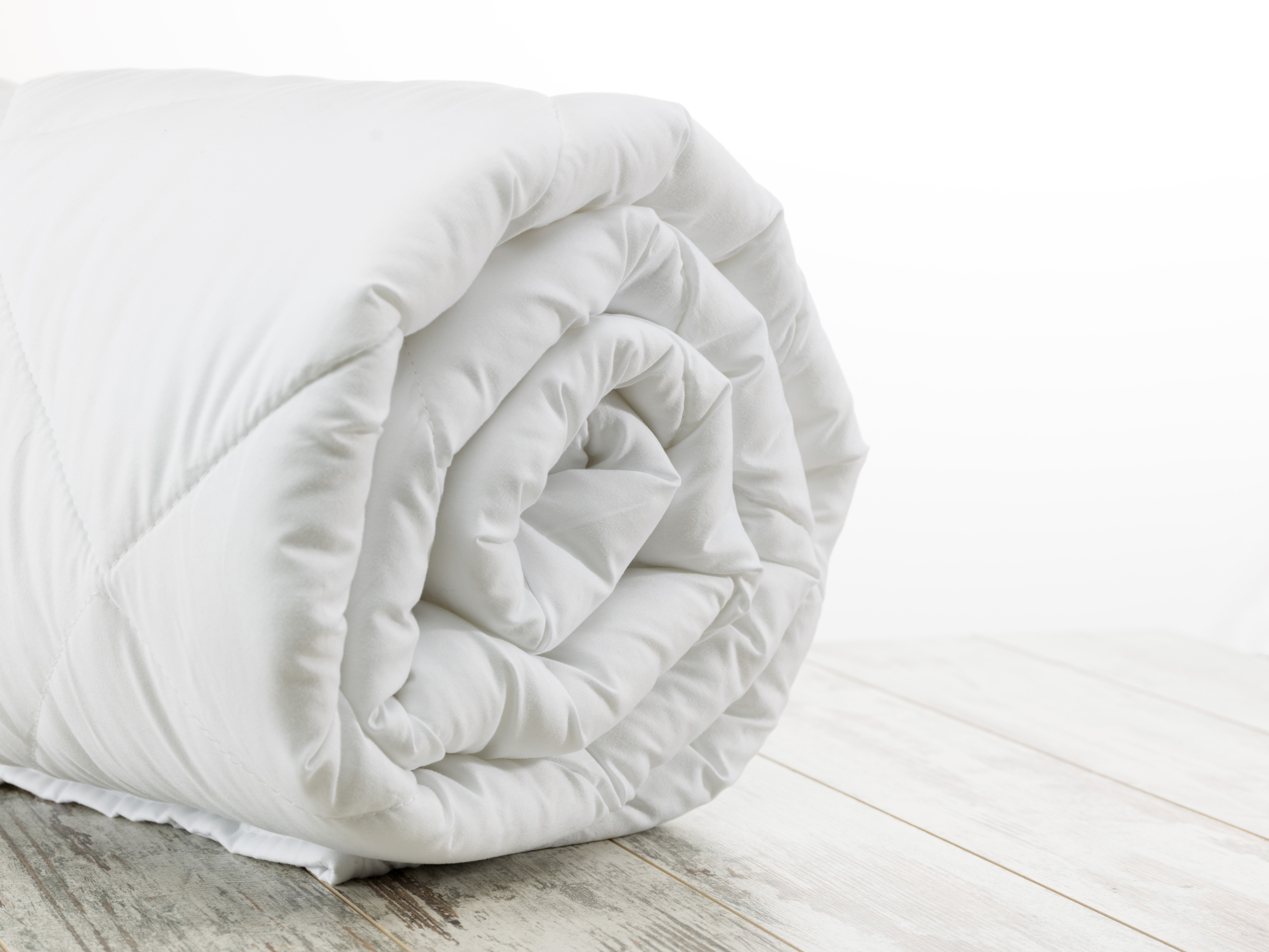 Couette 260x240 roulée